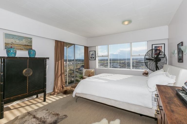 Photo of property in 68 Simla Terrace, Hospital Hill, Napier, 4110