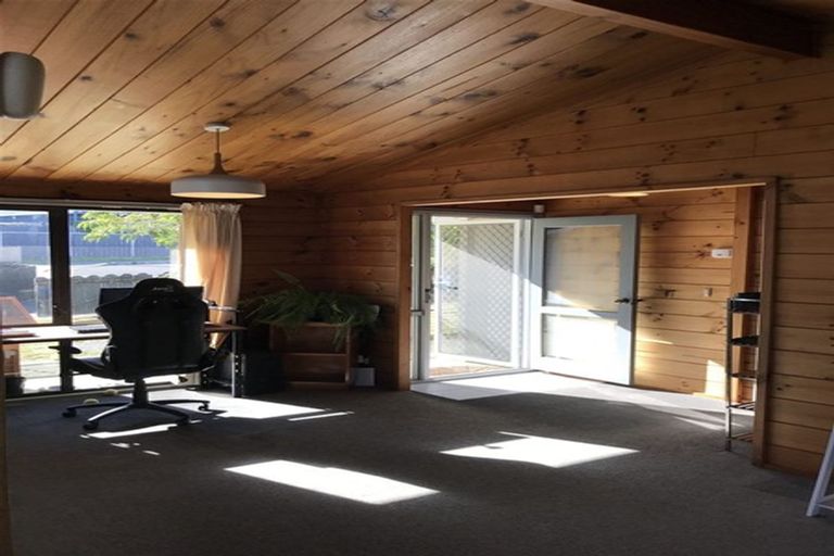 Photo of property in 12 Wesleydale Place, Papakura, 2110