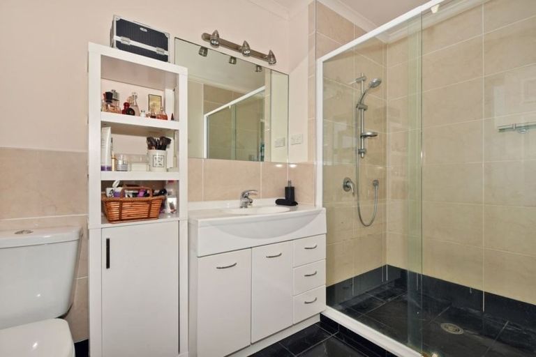 Photo of property in 67 Pyle Road West, One Tree Point, 0118