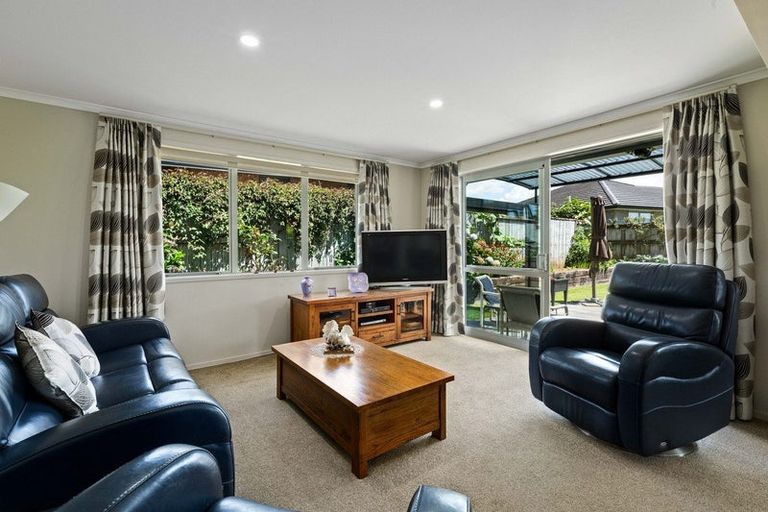Photo of property in 9 Maniaroa Drive, Katikati, 3129