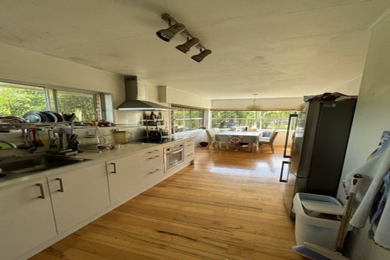 Photo of property in 43 Compton Street, Hillcrest, Auckland, 0627