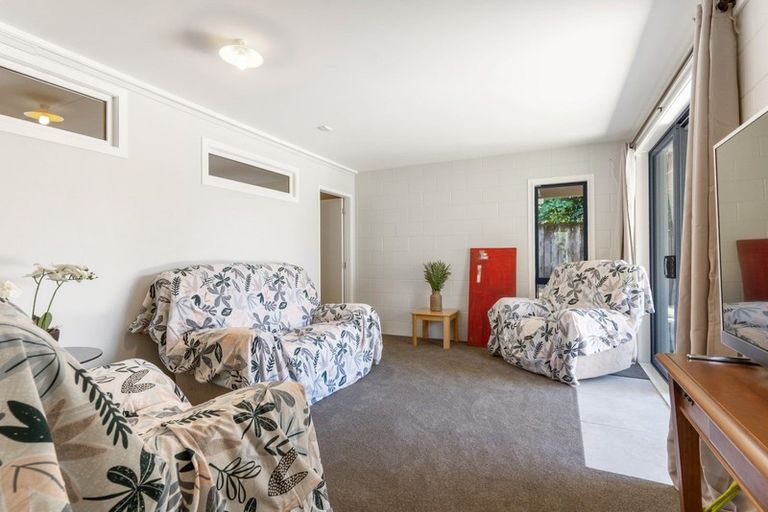 Photo of property in 12a Fishermans Bend, Whiritoa, Whangamata, 3691