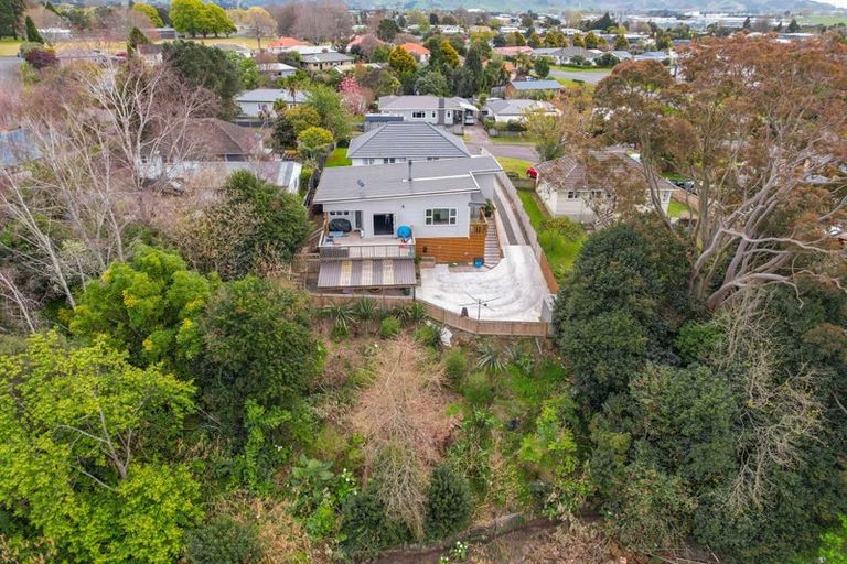 Photo of property in 15b Brown Terrace, Te Puke, 3119
