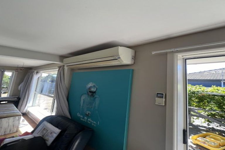 Photo of property in 102 Effingham Street, North New Brighton, Christchurch, 8083