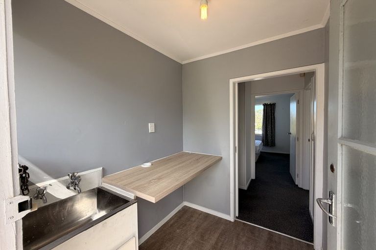 Photo of property in 53 Sunvue Road, Glen Eden, Auckland, 0602
