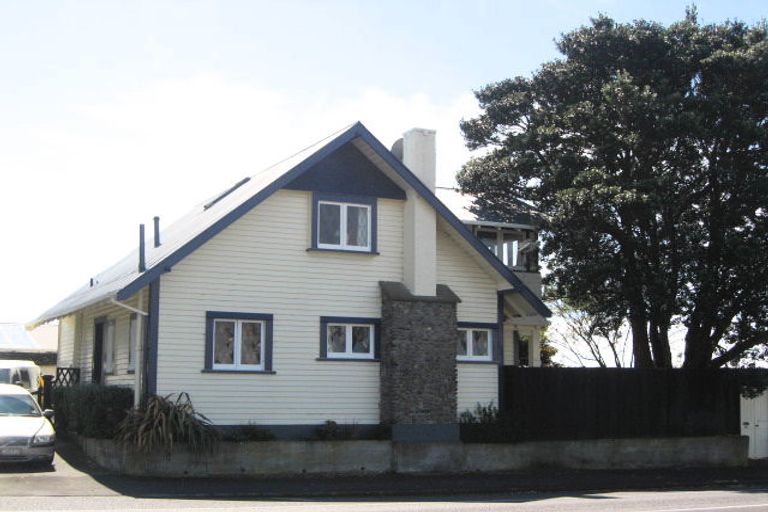 Photo of property in 162 Saint Aubyn Street, New Plymouth, 4310