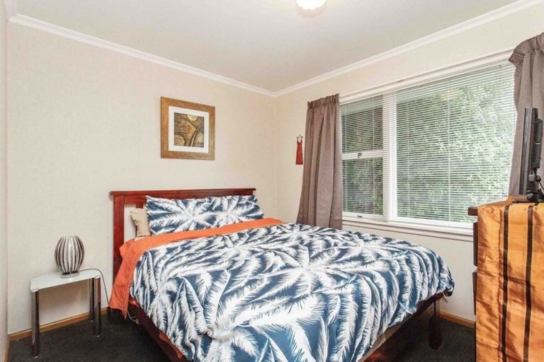 Photo of property in 23 Damien Place, Bromley, Christchurch, 8062