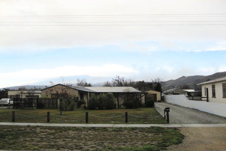 Photo of property in 91 Shields Street, Clyde, 9330