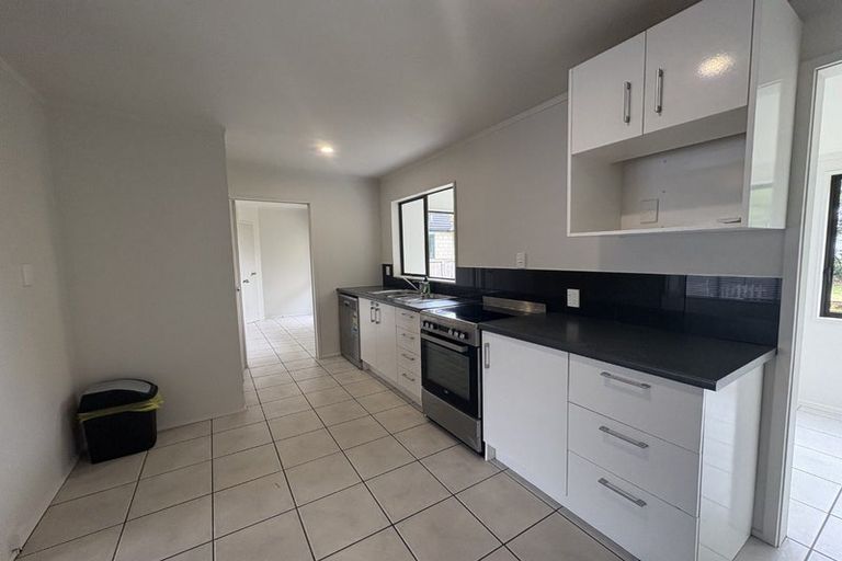 Photo of property in 35 Western Hills Drive, Kensington, Whangarei, 0112