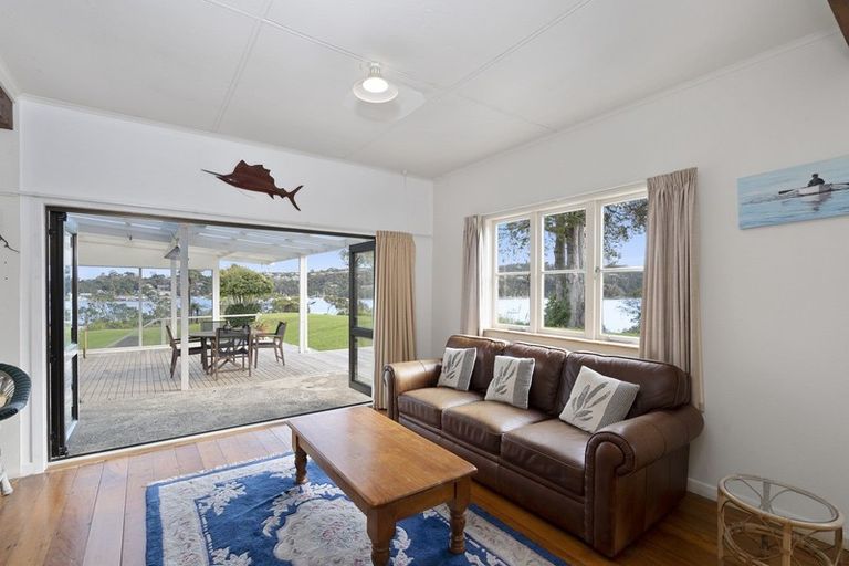 Photo of property in 6 Tirairaka Terrace, Okiato, Russell, 0272