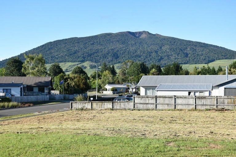 Photo of property in 4 Ngahana Place, Turangi, 3334