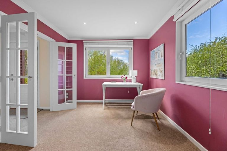 Photo of property in 8 Glas Brae, Governors Bay, Lyttelton, 8971