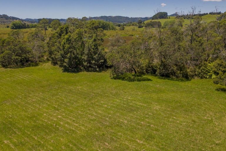 Photo of property in 92 Comers Road, Kaimarama, Whitianga, 3591