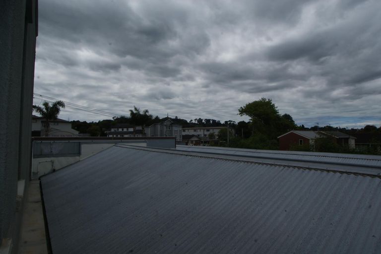 Photo of property in 1/5 Campbell Road, Takapuna, Auckland, 0622