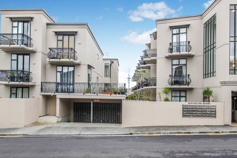 Photo of property in 2k/30 Randolph Street, Eden Terrace, Auckland, 1010