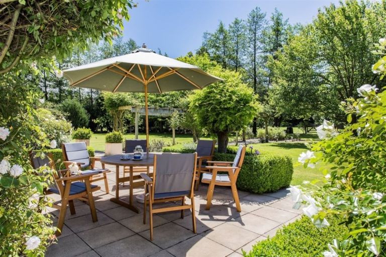 Photo of property in 22 Keetly Place, Ohoka, Kaiapoi, 7692