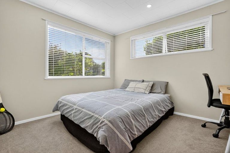 Photo of property in 19a Mccrystal Avenue, Bucklands Beach, Auckland, 2012