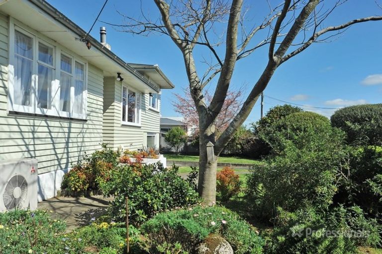 Photo of property in 21 Augustus Street, Carterton, 5713