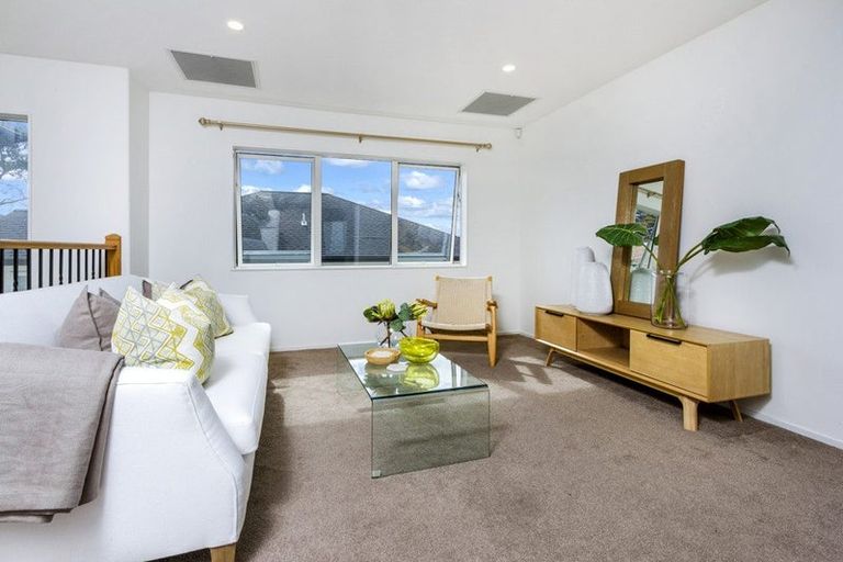 Photo of property in 23a Manuwai Road, Torbay, Auckland, 0630