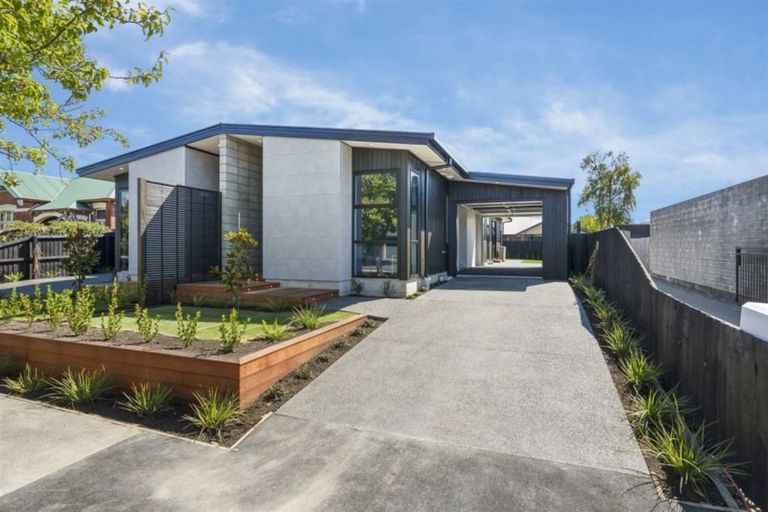 Photo of property in 63 Tennyson Street, Sydenham, Christchurch, 8023