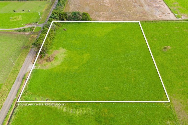 Photo of property in 49 Duddings Line, Tauwharenikau, Tauherenikau, 5771