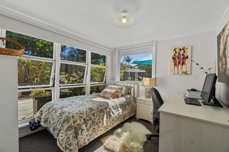 Photo of property in 21 Howe Street, Howick, Auckland, 2014