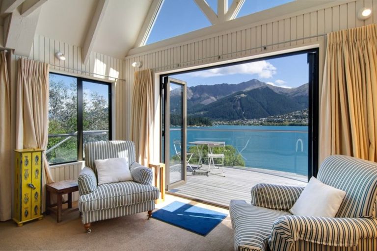 Photo of property in 615 Peninsula Road, Kelvin Heights, Queenstown, 9300