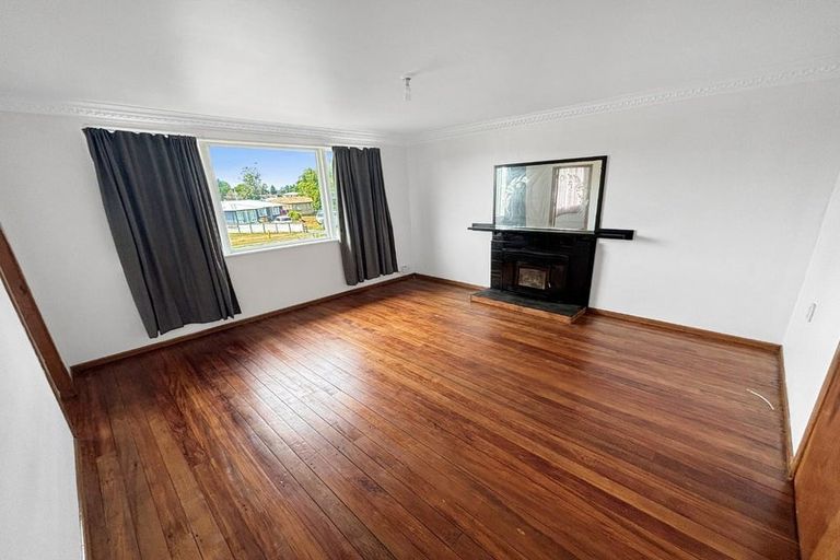 Photo of property in 14 John Street, Tokoroa, 3420