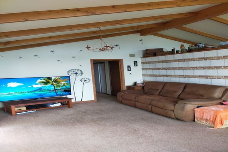 Photo of property in 13 Coates Avenue, Baylys Beach, Dargaville, 0377