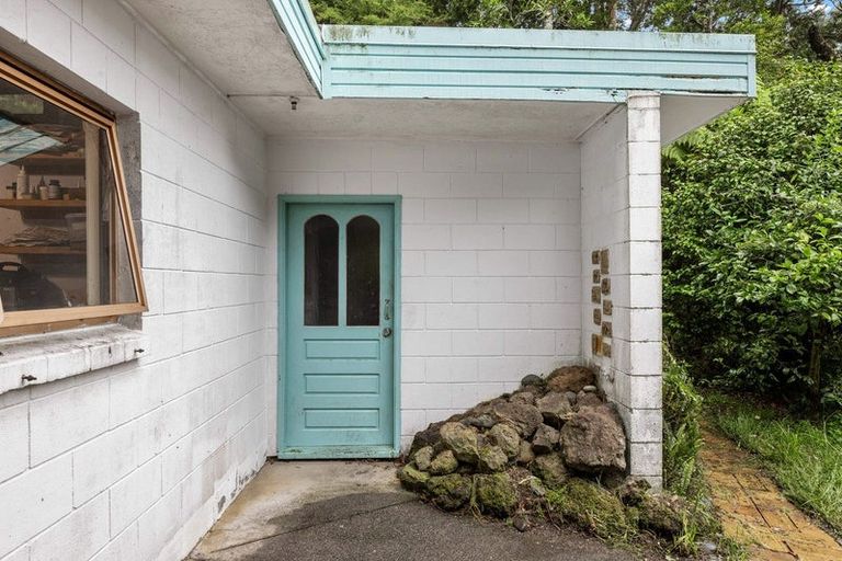 Photo of property in 19 Tainui Road, Titirangi, Auckland, 0604