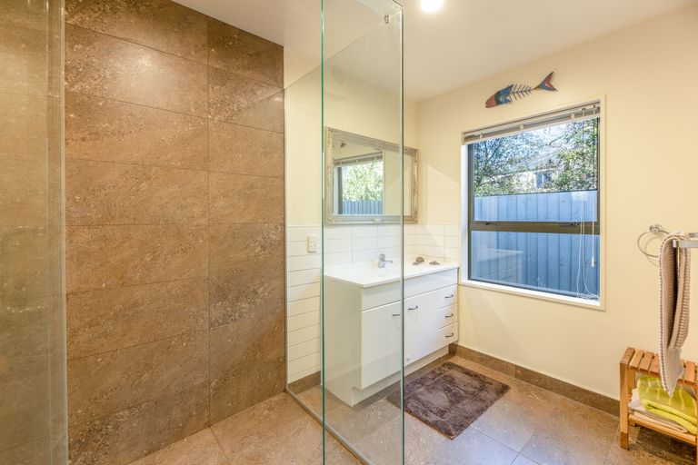 Photo of property in 9a Bunting Place, Woodend, 7610