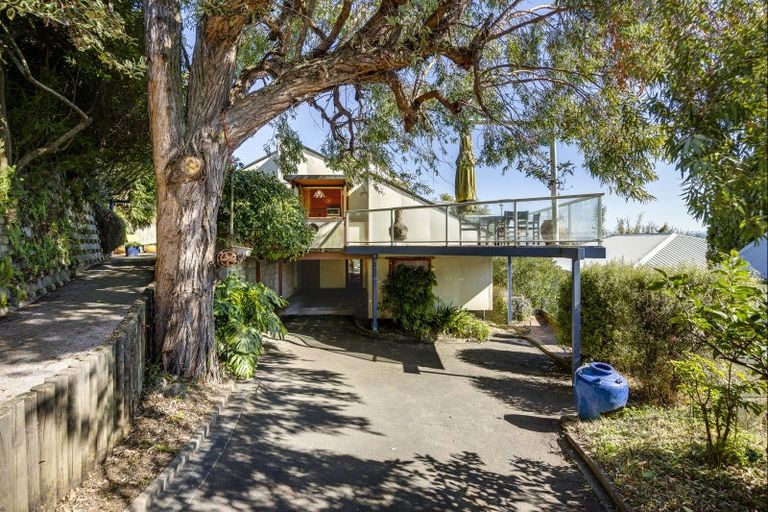 Photo of property in 122a Chaucer Road, Hospital Hill, Napier, 4110