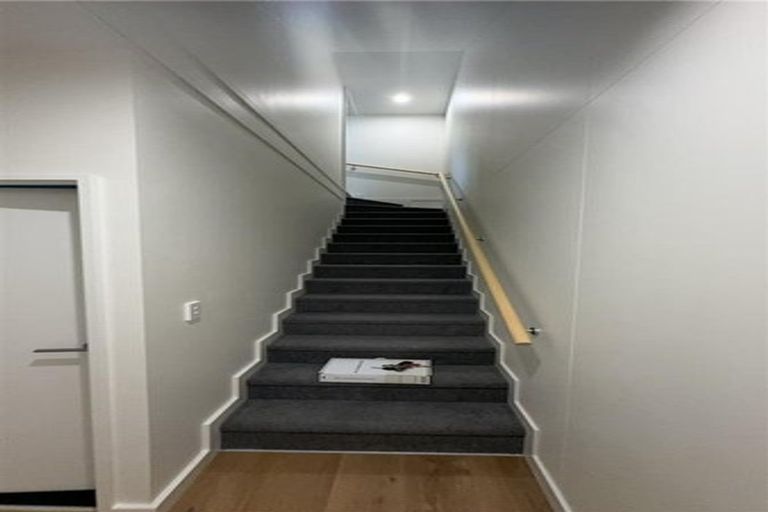 Photo of property in 16 Parkwood Avenue, Westgate, Auckland, 0614