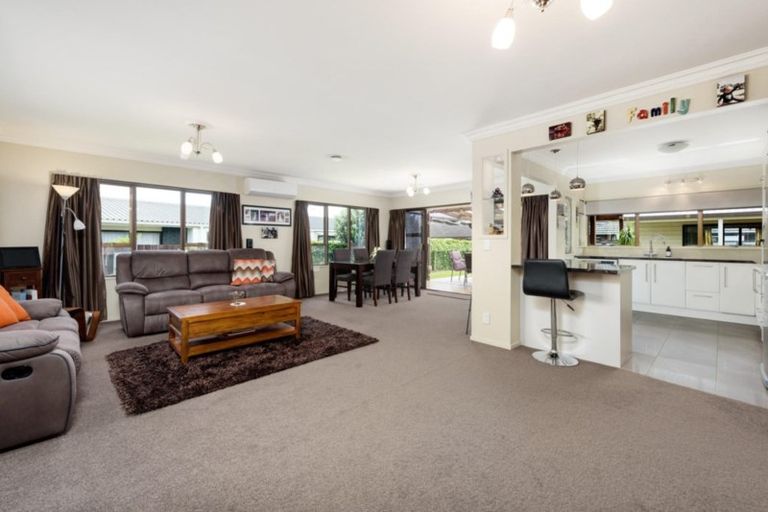 Photo of property in 293 Welcome Bay Road, Welcome Bay, Tauranga, 3112