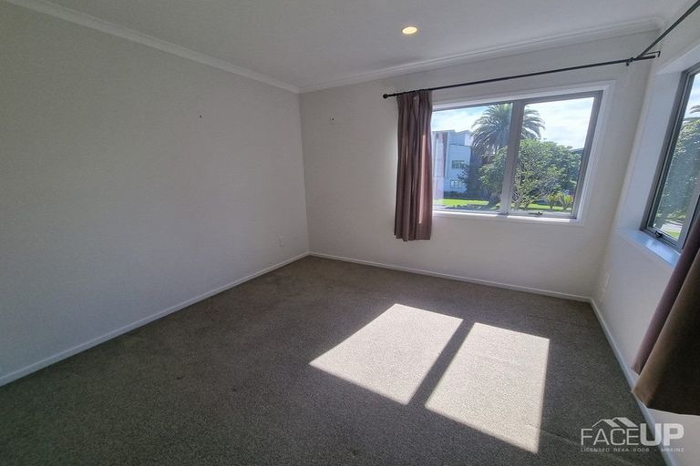 Photo of property in 49 Buckley Avenue, Hobsonville, Auckland, 0616