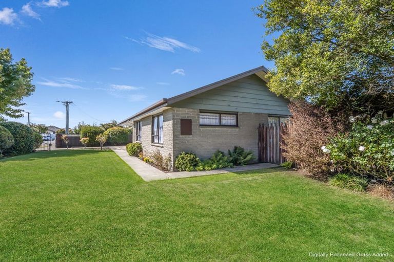 Photo of property in 41 Trafford Street, Harewood, Christchurch, 8051