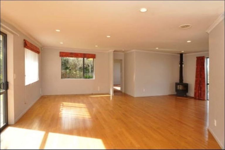 Photo of property in 329 Upper Harbour Drive, Greenhithe, Auckland, 0632