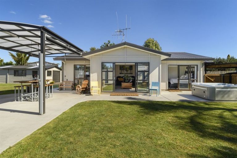 Photo of property in 139 Windermere Drive, Poike, Tauranga, 3112