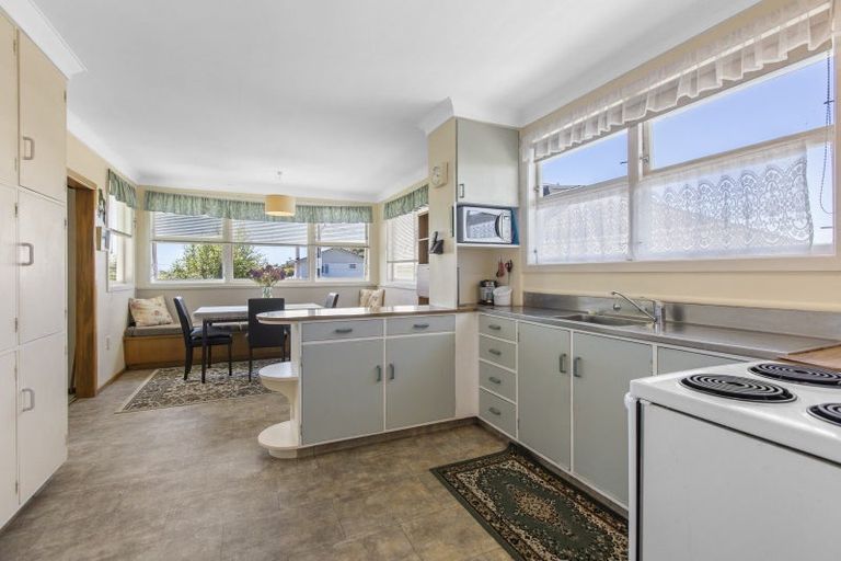 Photo of property in 9 Massey Street, Westown, New Plymouth, 4310