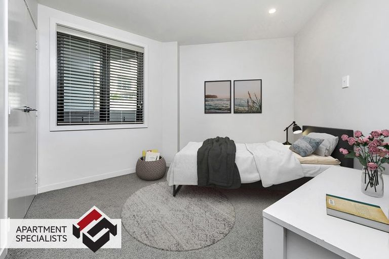 Photo of property in The Mews, 2/8 Basque Road, Eden Terrace, Auckland, 1021