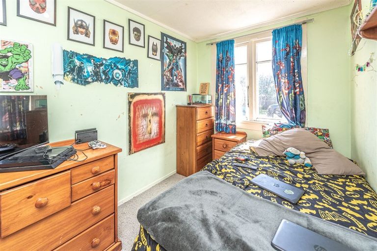 Photo of property in 43 Cornfoot Street, Castlecliff, Whanganui, 4501