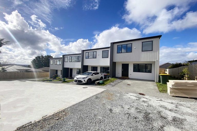 Photo of property in 9/49 Sunnyside Road, Sunnyvale, Auckland, 0612