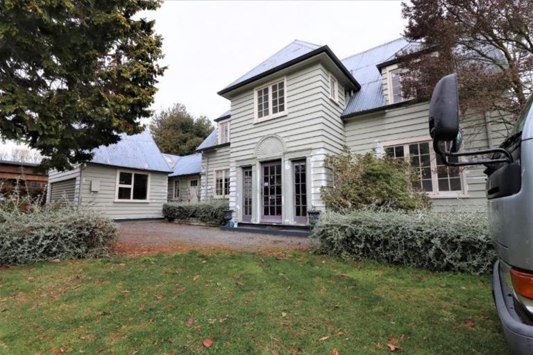 Photo of property in 87 Hawford Road, Opawa, Christchurch, 8023