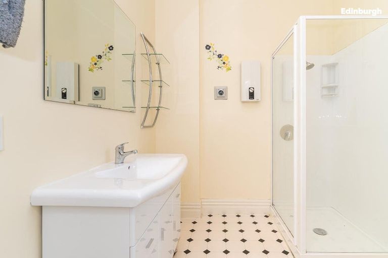 Photo of property in Claremont House, 24 Melrose Street, Roslyn, Dunedin, 9010