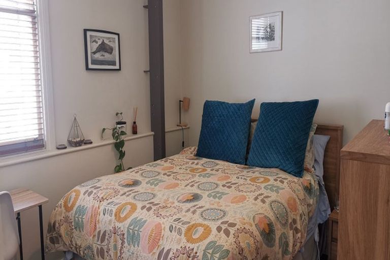 Photo of property in Columbia Apartments, 19/32 Cuba Street, Te Aro, Wellington, 6011