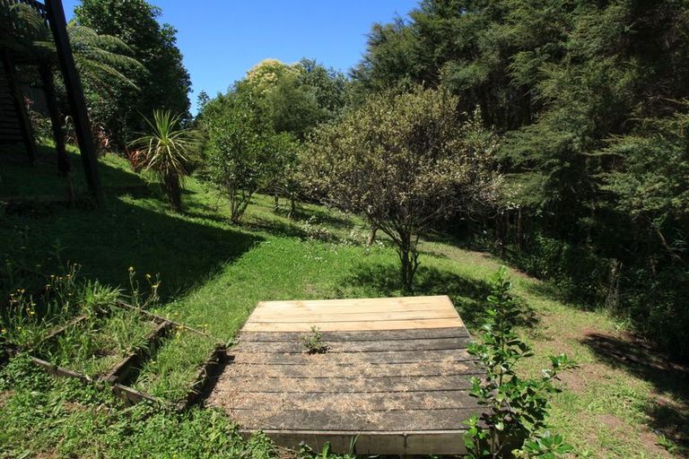 Photo of property in 8c Robert Street, Raglan, 3225