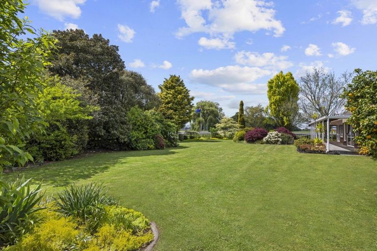 Photo of property in 155 Marshmeadow Road, Newstead, Hamilton, 3286