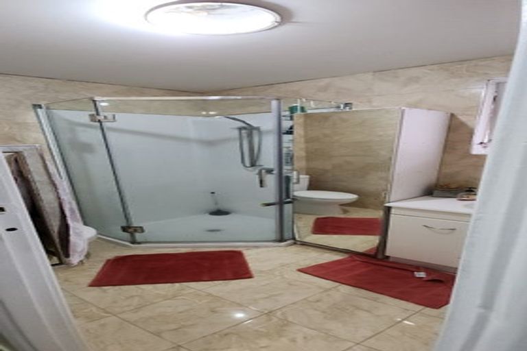 Photo of property in 5 Ennis Avenue, Pakuranga Heights, Auckland, 2010