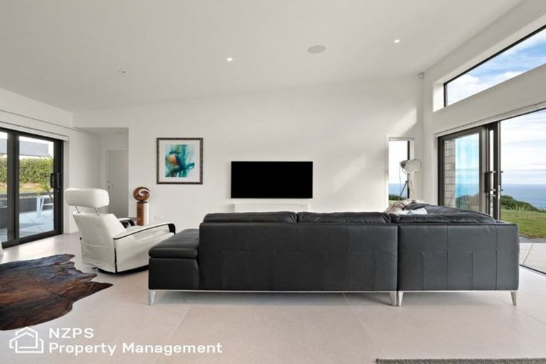 Photo of property in 49 Highgrove, Saint Clair, Dunedin, 9012