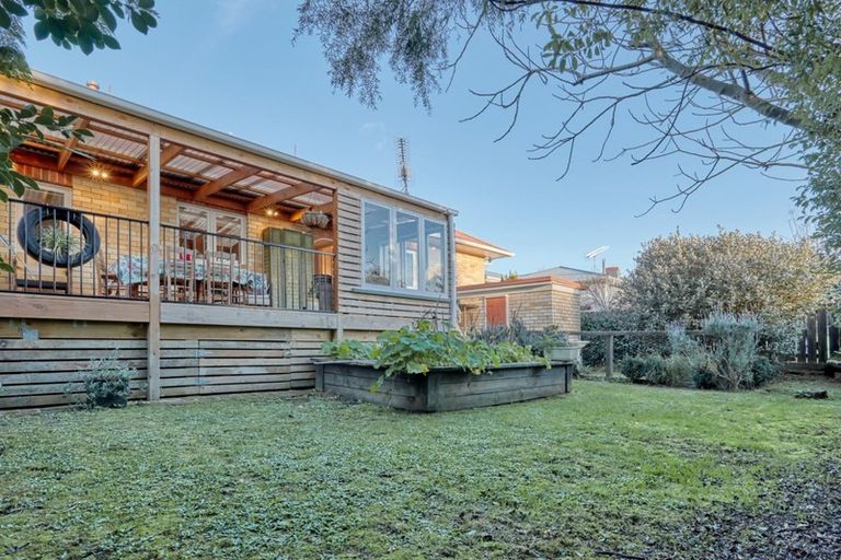 Photo of property in 74 George Street, Tuakau, 2121